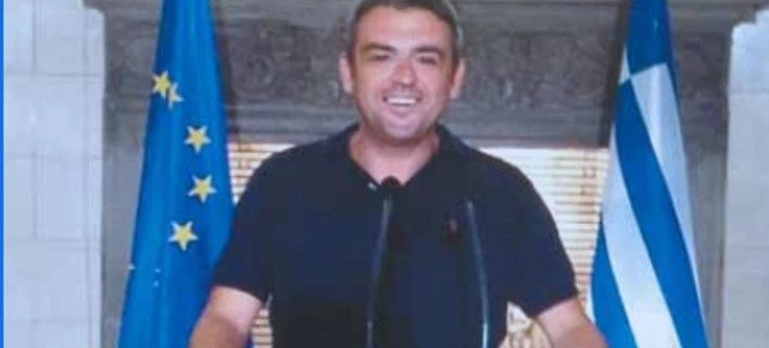 Υπόθεση Πετσίτη: Πώς απέκτησε ρόλο στα άδυτα του Μαξίμου – Η μεγάλη ζωή και τα μπουζούκια